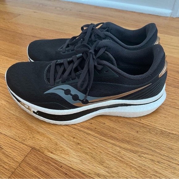 Saucony Women's Endorphin Speed - Picture 1 of 8